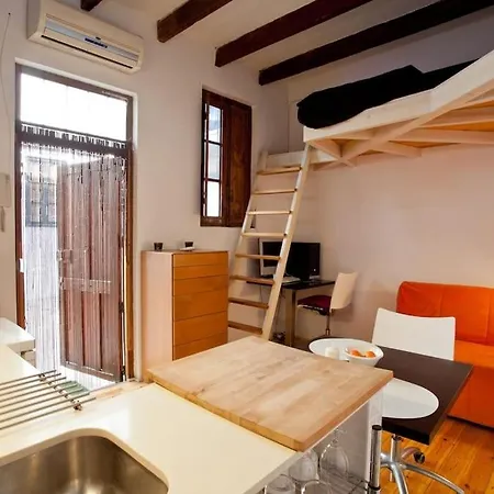 Tyne Artis House Apartment *